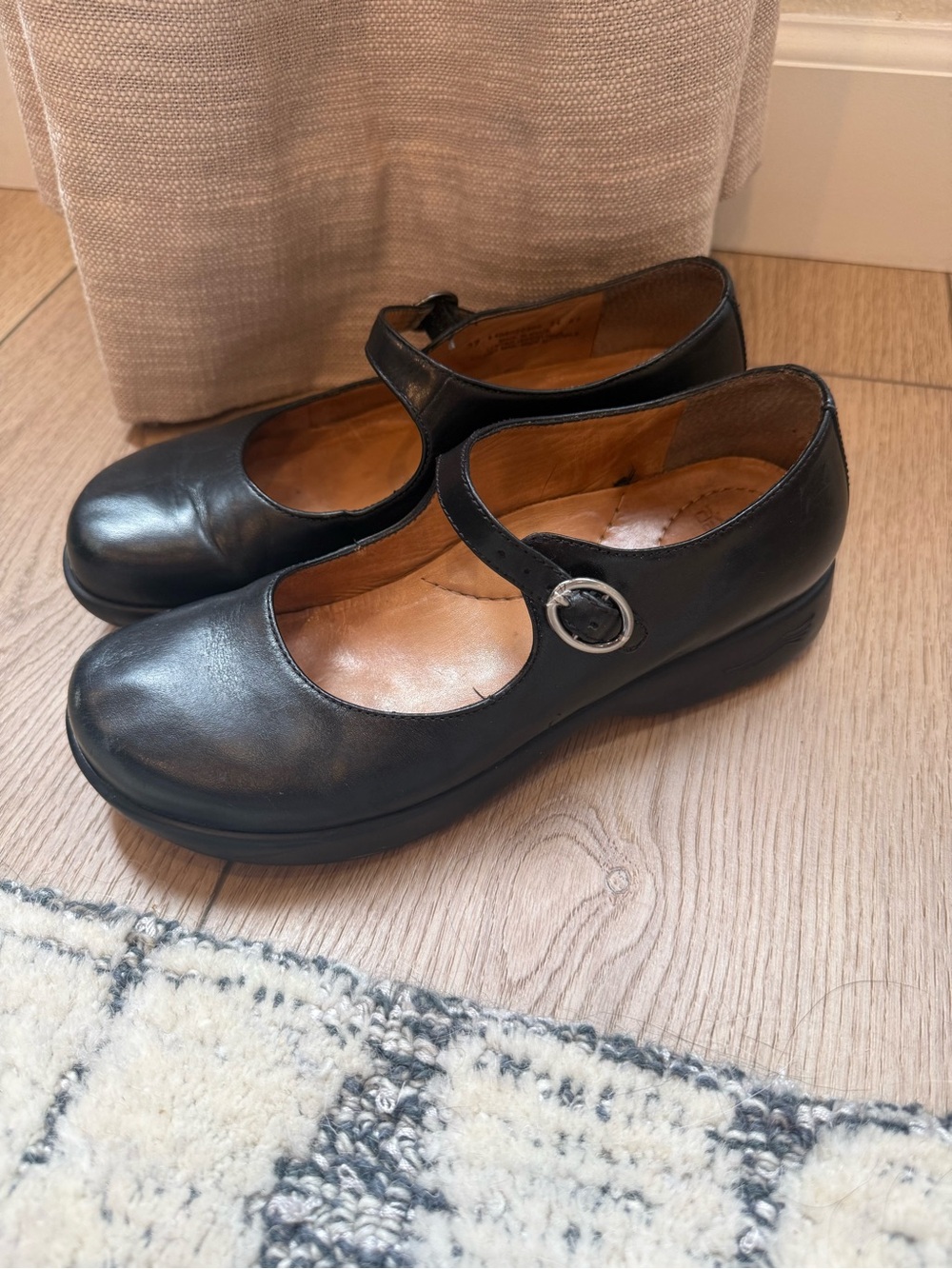 Dansko Classic Black Leather Mary Jane Women's Shoes size 37